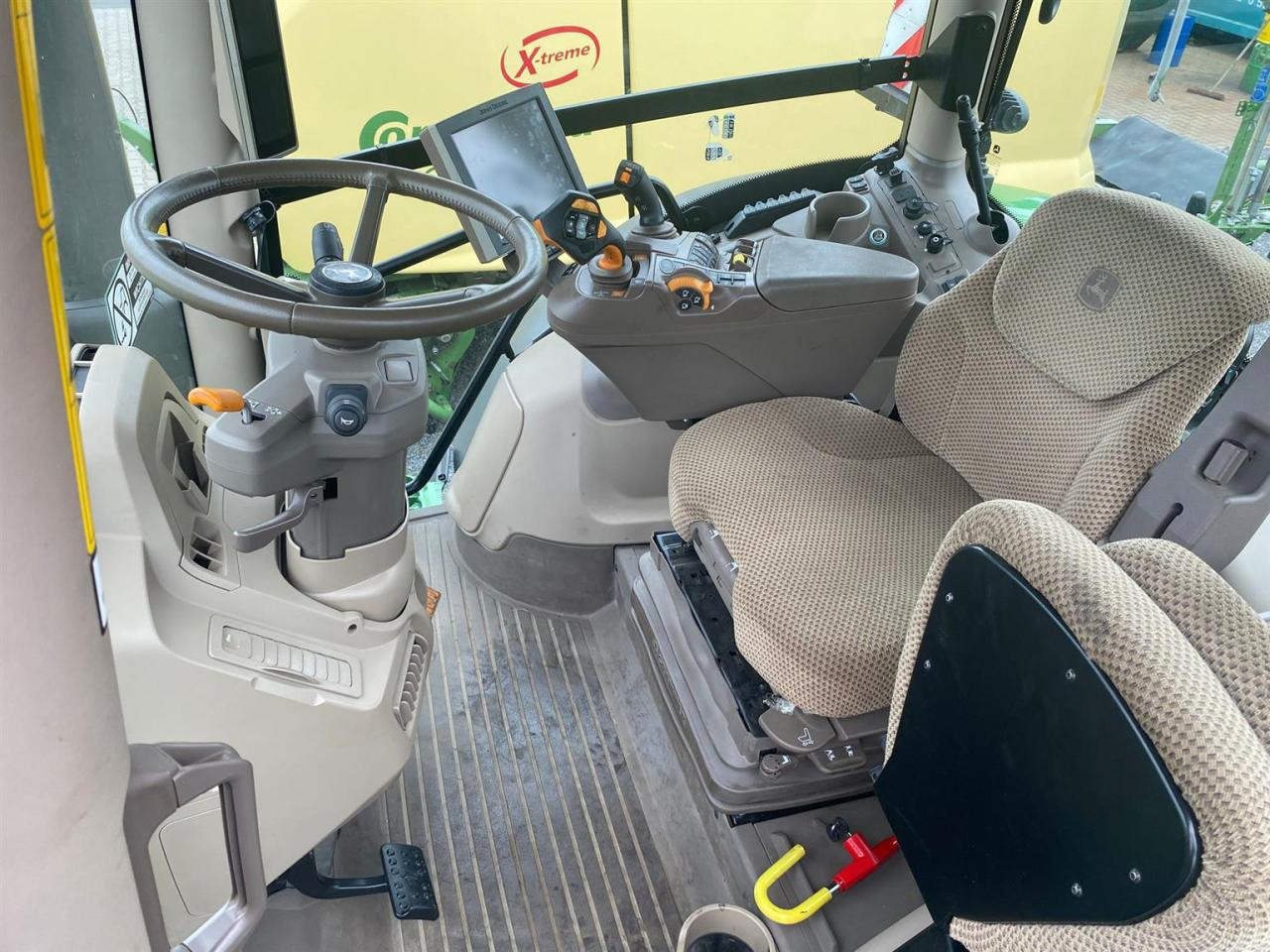 John Deere 6R 185 - Τρακτέρ: φωτογραφία 5 John Deere 6R 185 - Τρακτέρ: φωτογραφία 5