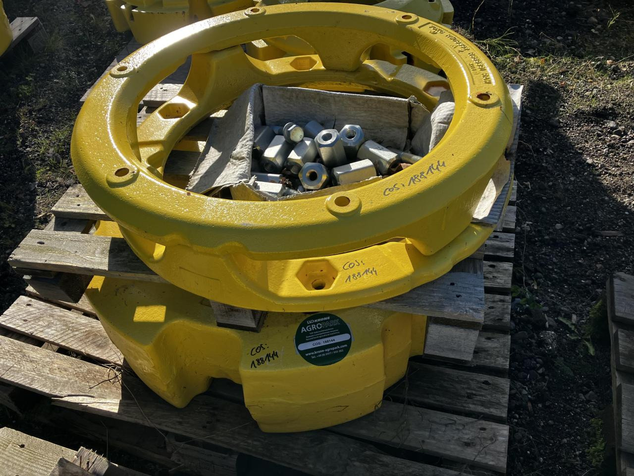 John Deere 70 Kg + 900 kg - Ανταλλακτικό για Γεωργικά μηχανήματα: φωτογραφία 1 John Deere 70 Kg + 900 kg - Ανταλλακτικό για Γεωργικά μηχανήματα: φωτογραφία 1