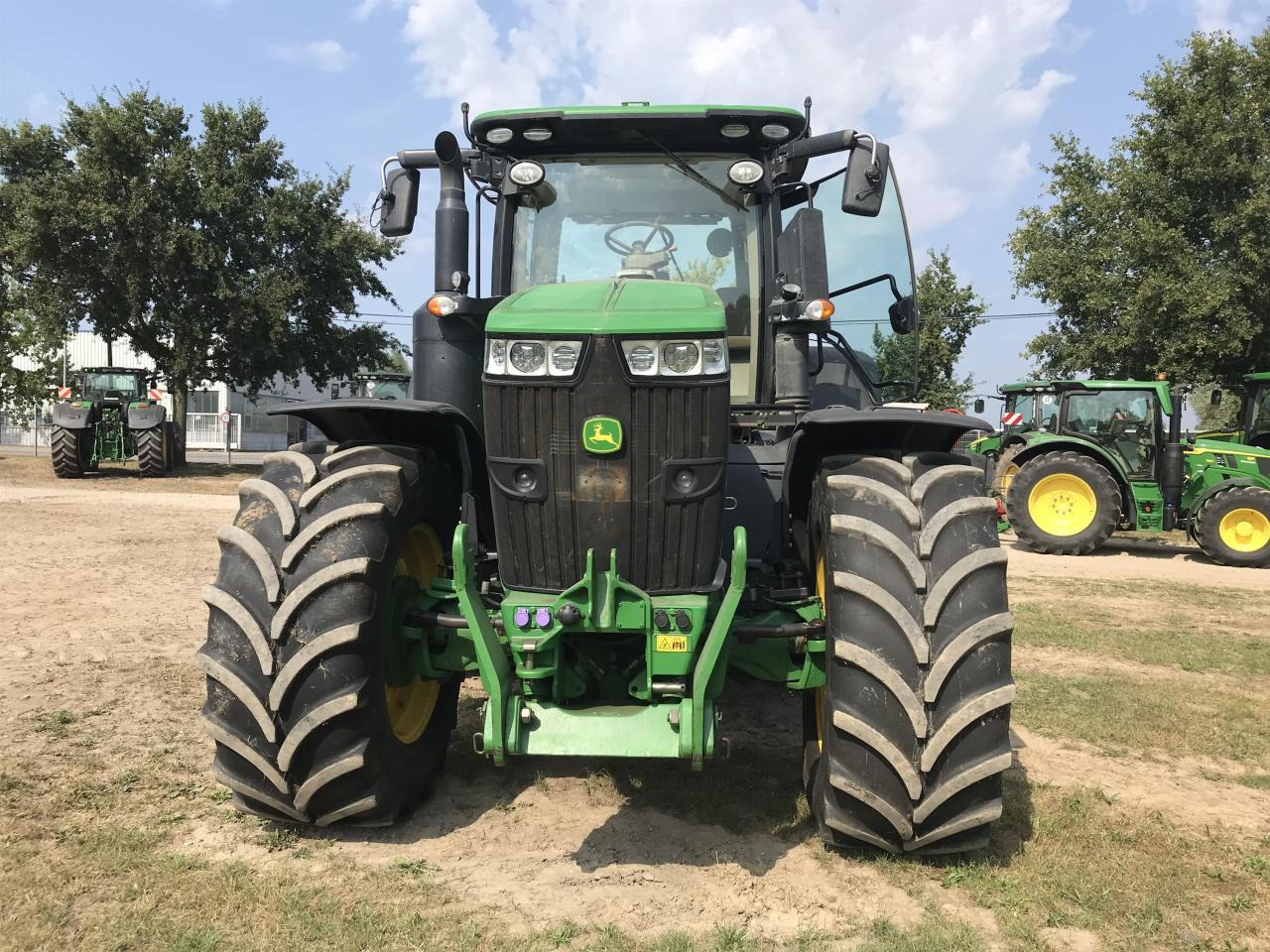 John Deere 7310R - Τρακτέρ: φωτογραφία 3 John Deere 7310R - Τρακτέρ: φωτογραφία 3