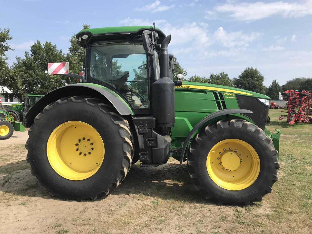 John Deere 7310R - Τρακτέρ: φωτογραφία 2 John Deere 7310R - Τρακτέρ: φωτογραφία 2