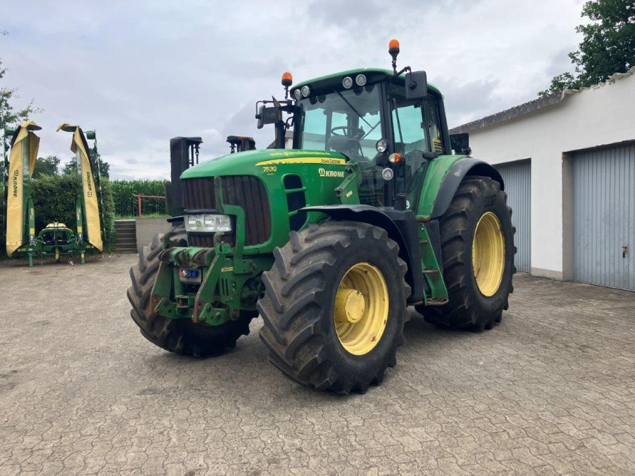 John Deere 7530 PREMIUM - Τρακτέρ: φωτογραφία 1 John Deere 7530 PREMIUM - Τρακτέρ: φωτογραφία 1