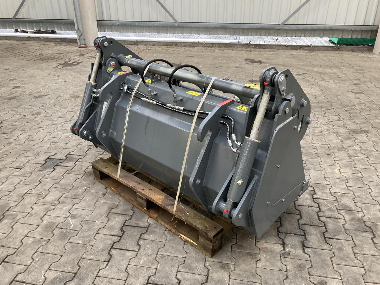 Kramer 1600 mm Silagebeißschaufel - Φορτωτησ για τρακτερ: φωτογραφία 2 Kramer 1600 mm Silagebeißschaufel - Φορτωτησ για τρακτερ: φωτογραφία 2