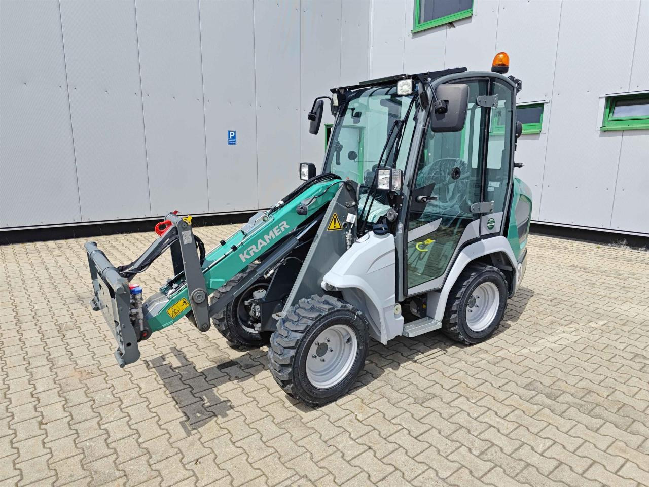Kramer KL12.5 - Ελαστιχοφόρος φορτωτής: φωτογραφία 1 Kramer KL12.5 - Ελαστιχοφόρος φορτωτής: φωτογραφία 1