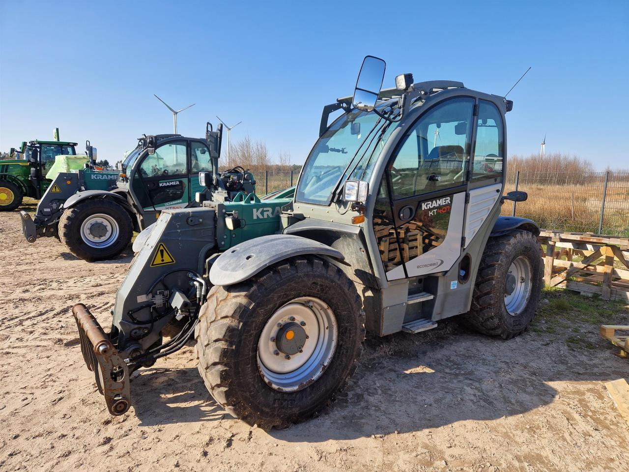 Kramer KT407 - Τηλεσκοπικός φορτωτής: φωτογραφία 1 Kramer KT407 - Τηλεσκοπικός φορτωτής: φωτογραφία 1