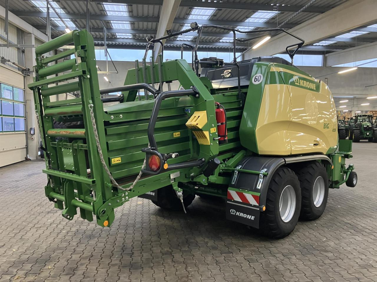 Krone Big Pack 1290 VC - Χορτοδετική μηχανή τετράγωνες μπάλες: φωτογραφία 3 Krone Big Pack 1290 VC - Χορτοδετική μηχανή τετράγωνες μπάλες: φωτογραφία 3