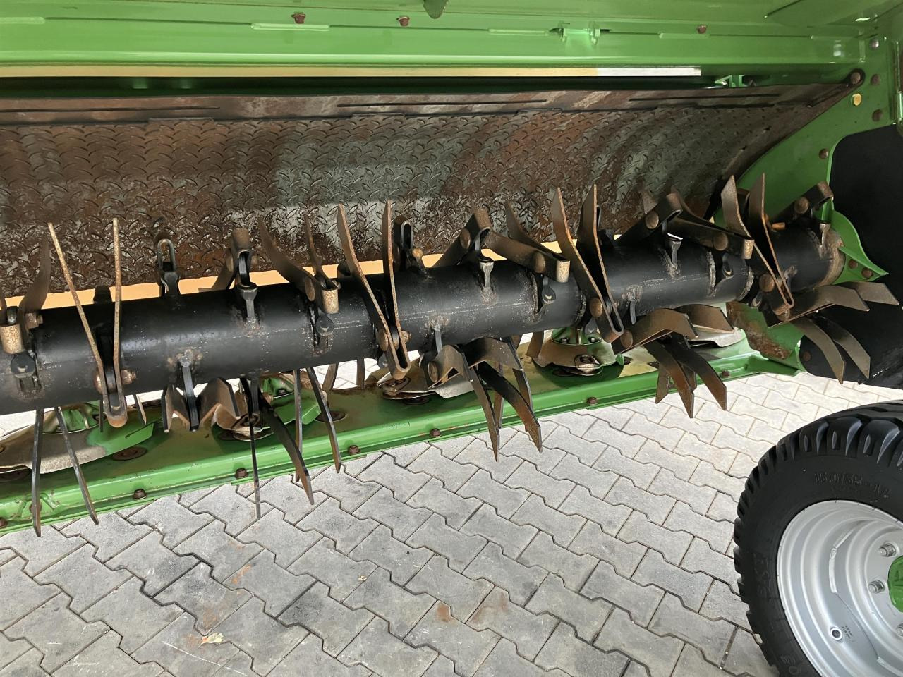 Krone EC TS 320 CV - Χορτοκοπτικό: φωτογραφία 4 Krone EC TS 320 CV - Χορτοκοπτικό: φωτογραφία 4