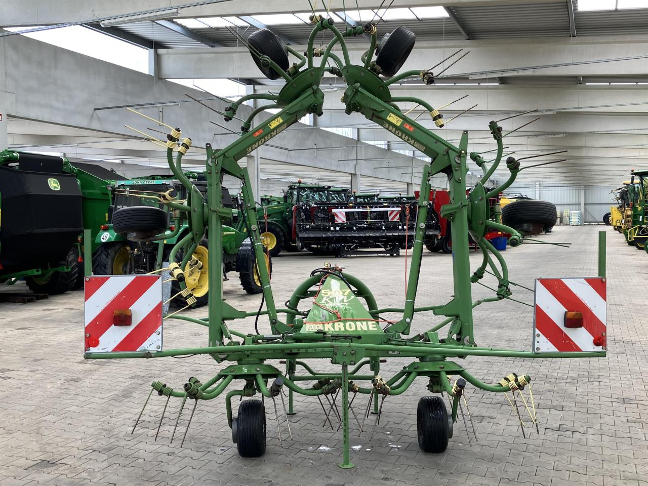 Krone KW 7.70/6x7 - Χορτοσυλλέκτης: φωτογραφία 5 Krone KW 7.70/6x7 - Χορτοσυλλέκτης: φωτογραφία 5