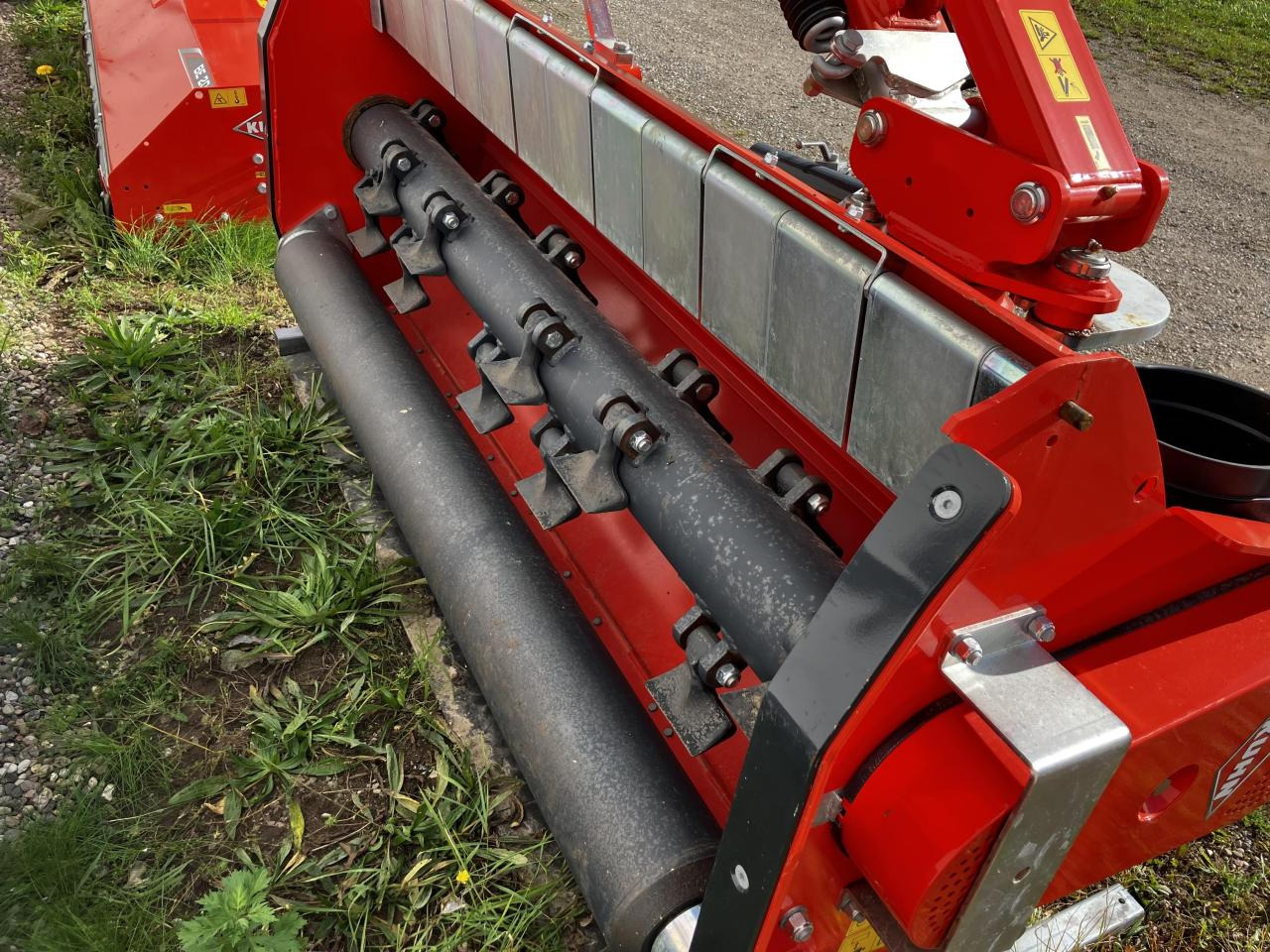 Kuhn TBE 19 - Καταστροφέας με σφυριά: φωτογραφία 5 Kuhn TBE 19 - Καταστροφέας με σφυριά: φωτογραφία 5