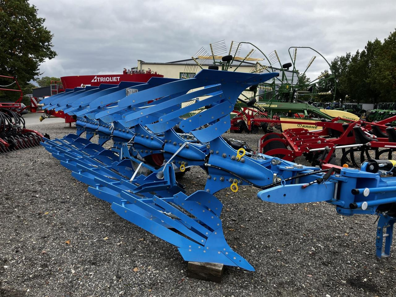 Lemken Diamant 16 VU - Άροτρο: φωτογραφία 1 Lemken Diamant 16 VU - Άροτρο: φωτογραφία 1
