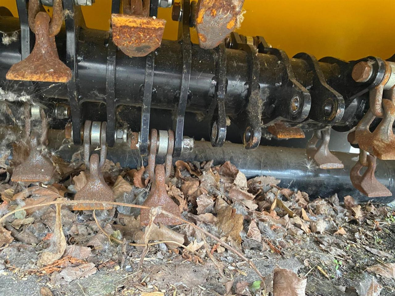 McConnel PA6055 Eco - Καταστροφέας με σφυριά: φωτογραφία 4 McConnel PA6055 Eco - Καταστροφέας με σφυριά: φωτογραφία 4