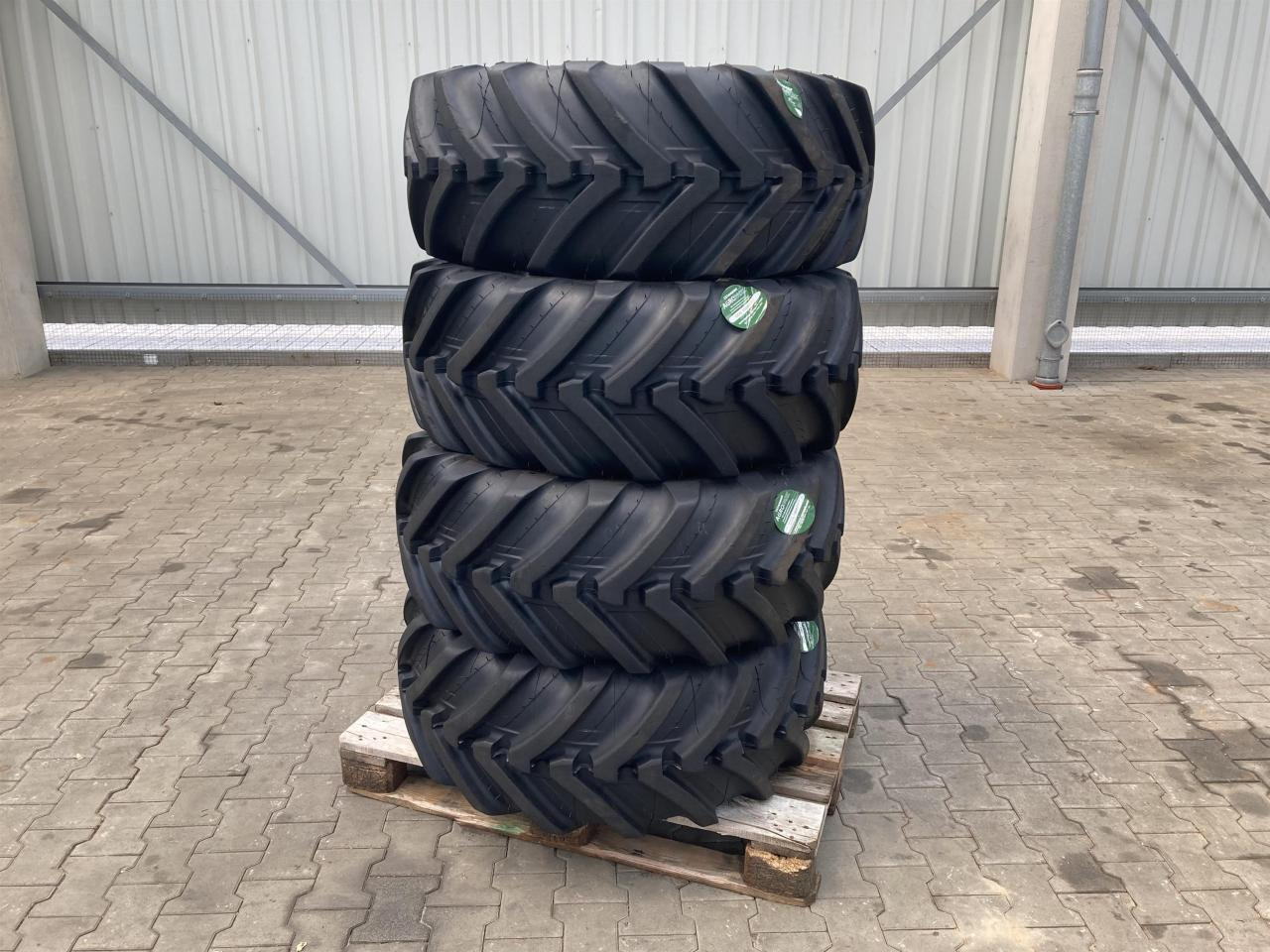 Michelin 400/70R20 - Ελαστικό για Γεωργικά μηχανήματα: φωτογραφία 1 Michelin 400/70R20 - Ελαστικό για Γεωργικά μηχανήματα: φωτογραφία 1