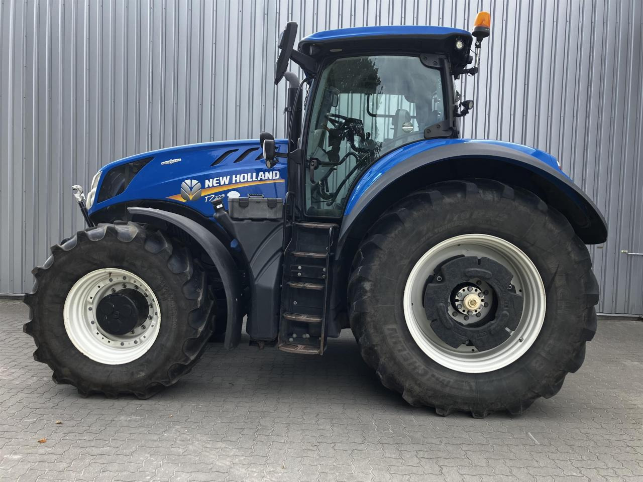 New Holland T7.275 - Τρακτέρ: φωτογραφία 1 New Holland T7.275 - Τρακτέρ: φωτογραφία 1
