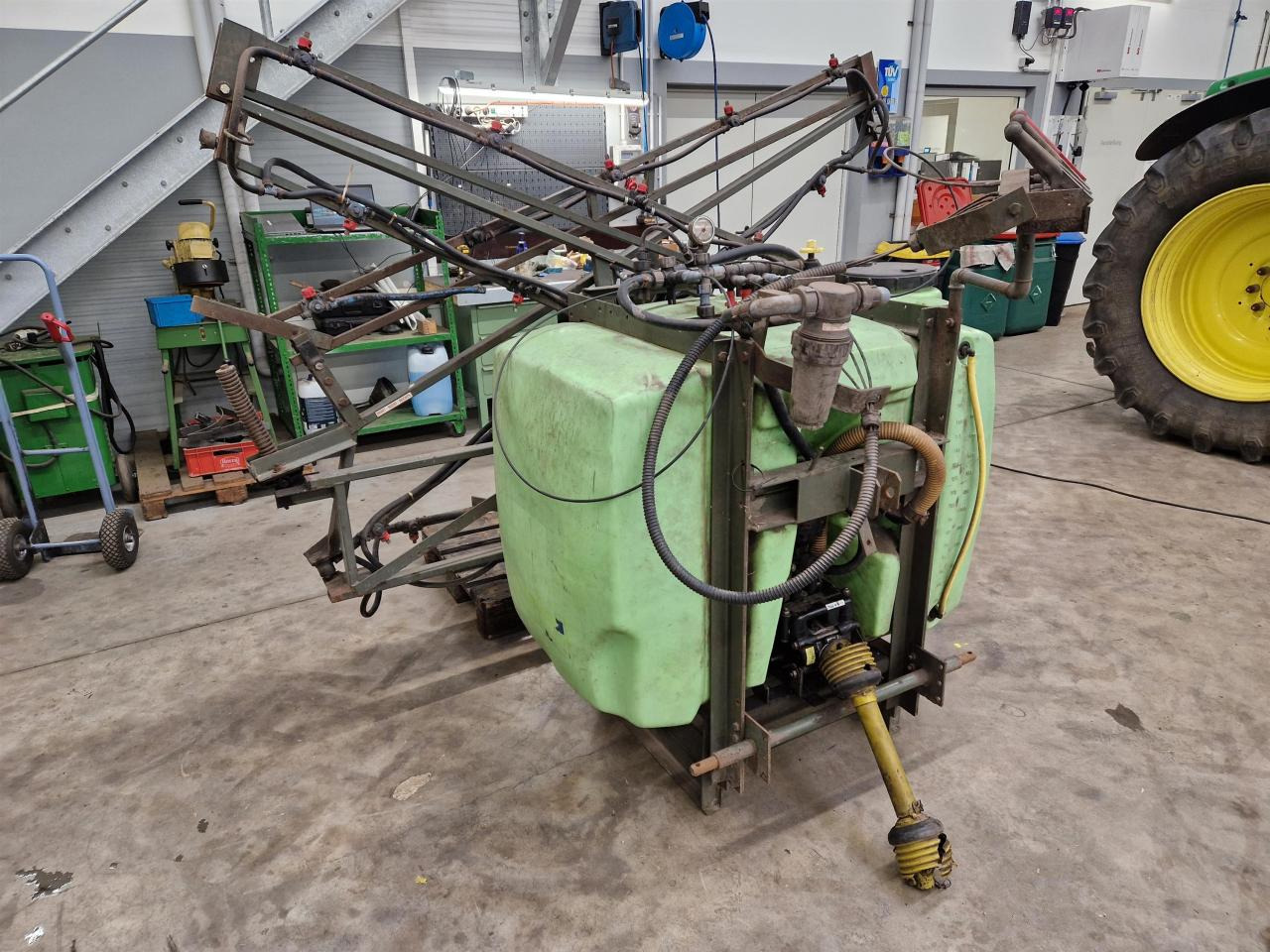 Tecnoma 800 Liter - Αναρτώμενο ψεκαστικό: φωτογραφία 1 Tecnoma 800 Liter - Αναρτώμενο ψεκαστικό: φωτογραφία 1