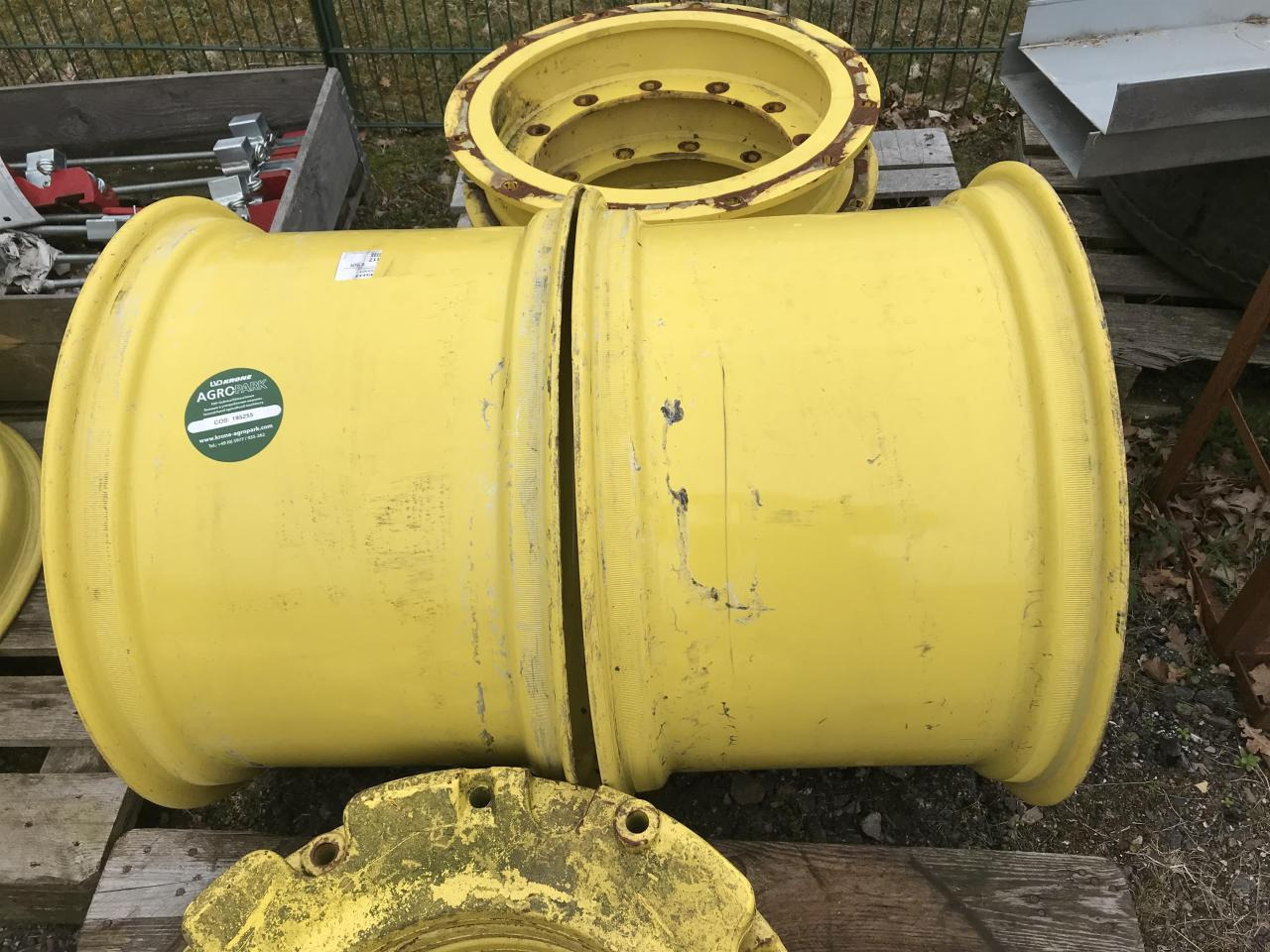 Titan 18x28 - Ελαστικό για Γεωργικά μηχανήματα: φωτογραφία 1 Titan 18x28 - Ελαστικό για Γεωργικά μηχανήματα: φωτογραφία 1