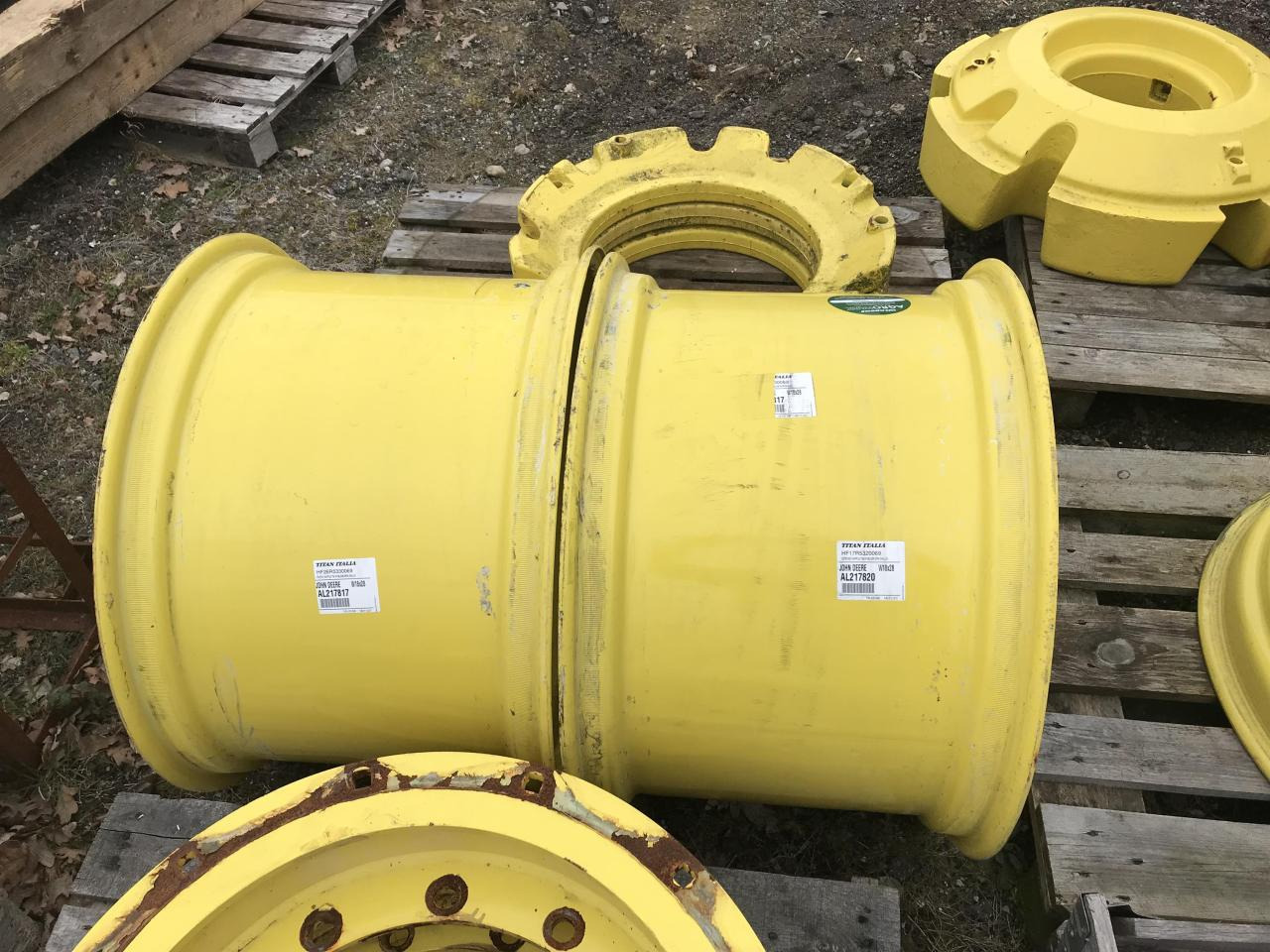 Titan 18x28 - Ελαστικό για Γεωργικά μηχανήματα: φωτογραφία 2 Titan 18x28 - Ελαστικό για Γεωργικά μηχανήματα: φωτογραφία 2