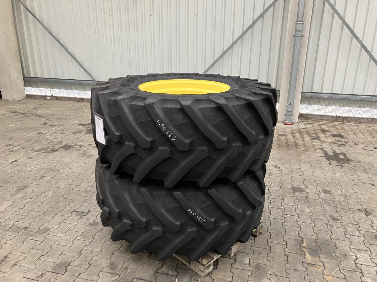 Trelleborg 600/70R28 - Ελαστικό για Γεωργικά μηχανήματα: φωτογραφία 1 Trelleborg 600/70R28 - Ελαστικό για Γεωργικά μηχανήματα: φωτογραφία 1