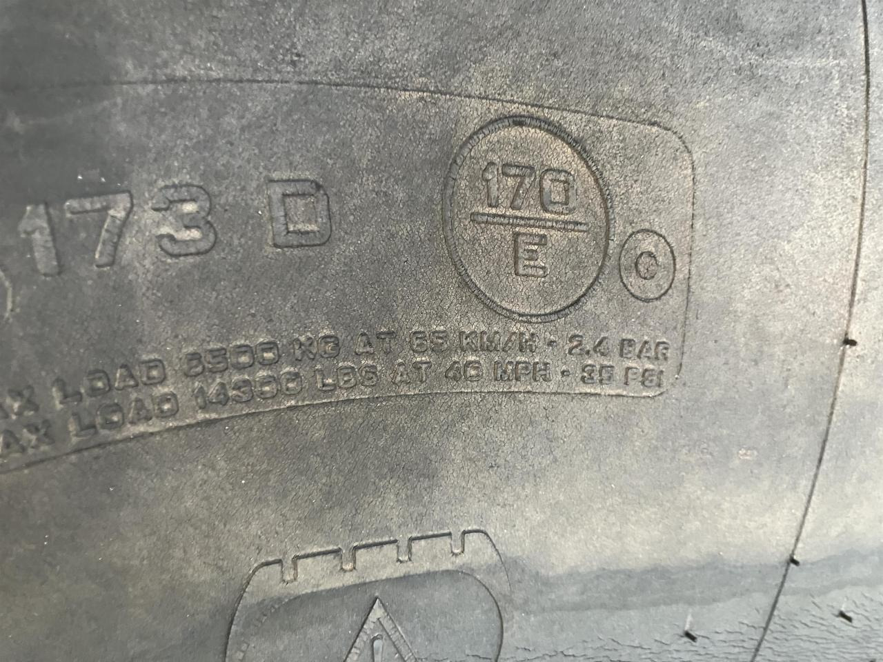 Leasing Trelleborg 710/70R42 Trelleborg 710/70R42: φωτογραφία 7