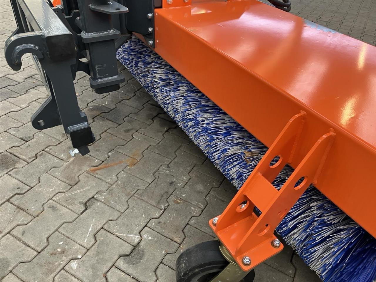 Tuchel Profi 660 - Σκούπα: φωτογραφία 4 Tuchel Profi 660 - Σκούπα: φωτογραφία 4