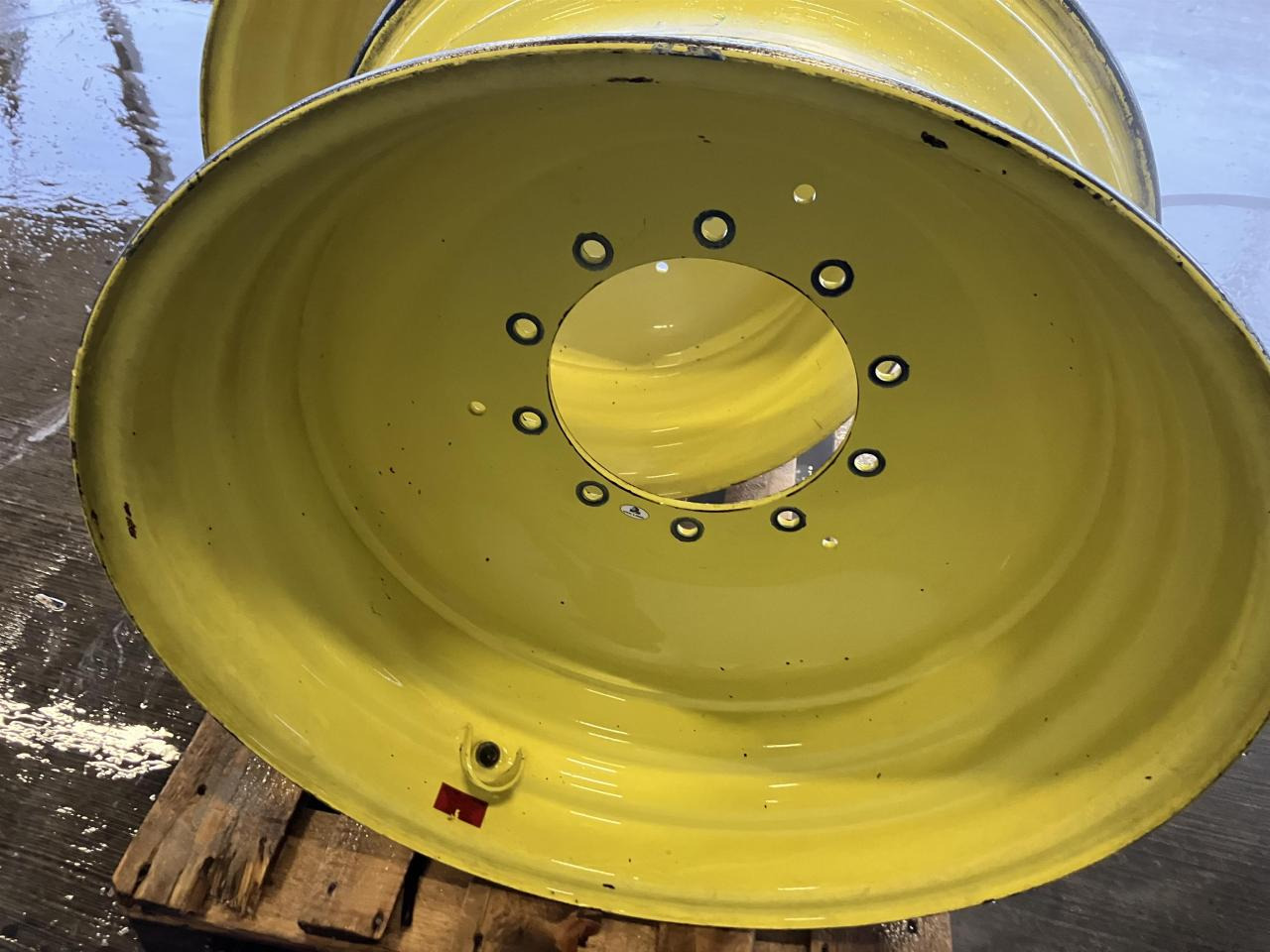 UNBEKANNT 16x30 - Ζάντα για Γεωργικά μηχανήματα: φωτογραφία 3 UNBEKANNT 16x30 - Ζάντα για Γεωργικά μηχανήματα: φωτογραφία 3