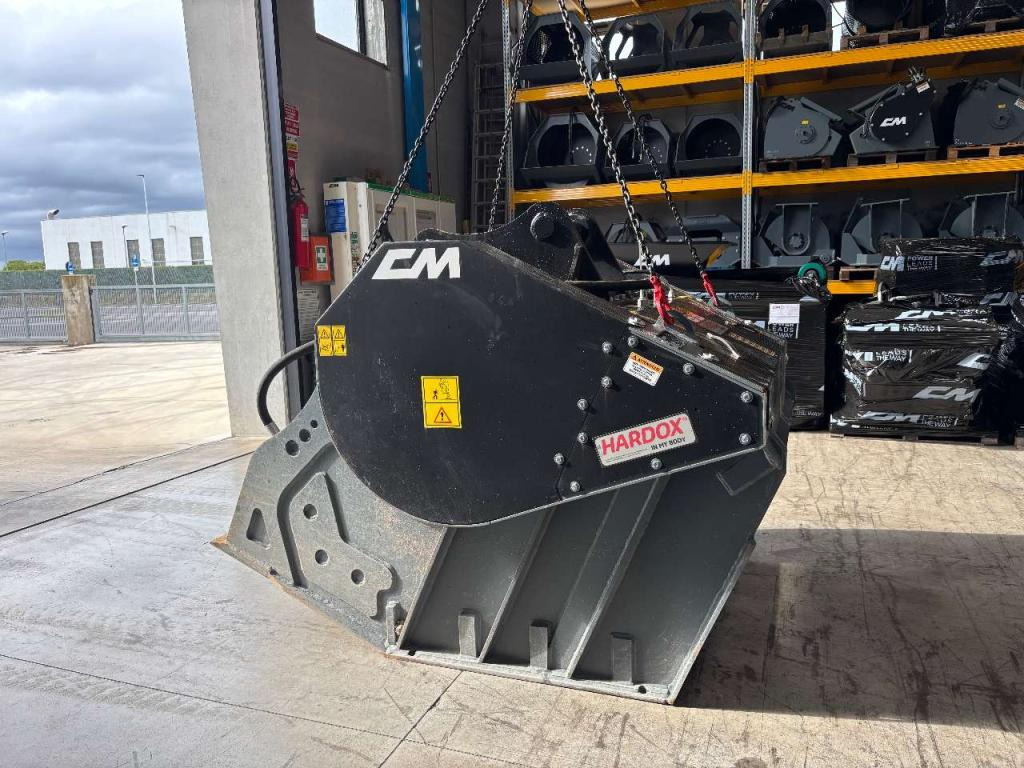 CM Crusher CBF 120 Crusher Bucket - USED - Κουβας για Κατασκευή μηχανήματα: φωτογραφία 1 CM Crusher CBF 120 Crusher Bucket - USED - Κουβας για Κατασκευή μηχανήματα: φωτογραφία 1