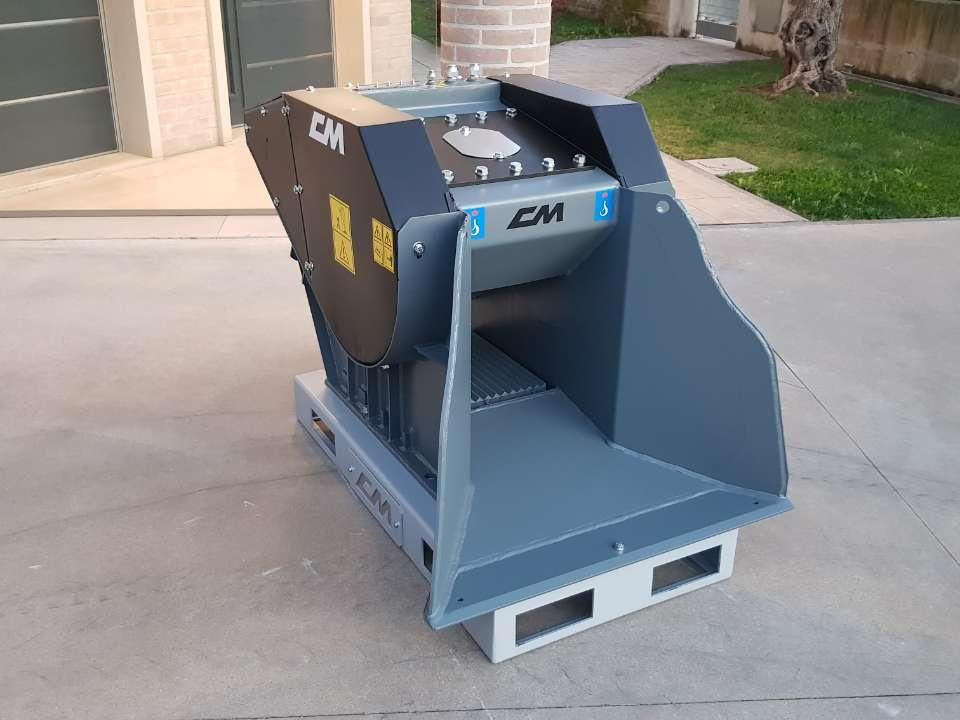 CM Crusher CBF-L 80 Crusher Bucket - Κουβας για Φορτωτής πλάγιας ολίσθησης: φωτογραφία 1 CM Crusher CBF-L 80 Crusher Bucket - Κουβας για Φορτωτής πλάγιας ολίσθησης: φωτογραφία 1