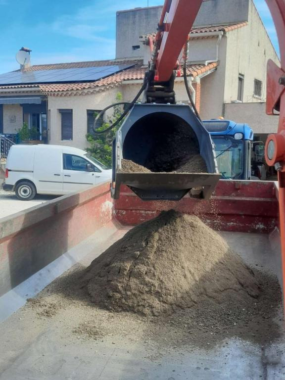 CM Crusher CBR 06 Screening Bucket - Κουβας για Φορτωτής πλάγιας ολίσθησης: φωτογραφία 1 CM Crusher CBR 06 Screening Bucket - Κουβας για Φορτωτής πλάγιας ολίσθησης: φωτογραφία 1