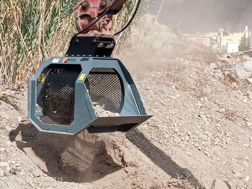 CM Crusher CBR 07 Screening Bucket - Κουβας για Φορτωτής πλάγιας ολίσθησης: φωτογραφία 1 CM Crusher CBR 07 Screening Bucket - Κουβας για Φορτωτής πλάγιας ολίσθησης: φωτογραφία 1