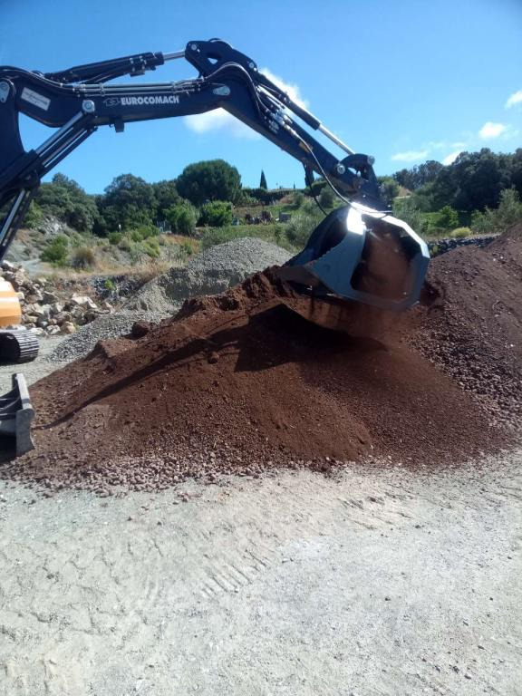 CM Crusher CBR 12 Screening Bucket - Κουβας για Φορτωτής πλάγιας ολίσθησης: φωτογραφία 4 CM Crusher CBR 12 Screening Bucket - Κουβας για Φορτωτής πλάγιας ολίσθησης: φωτογραφία 4