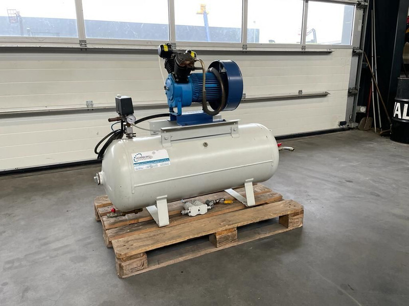 Alup 2.2 kW 240 L / min 10 Bar Elektrische Zuigercompressor op ketel - Αεροσυμπιεστής: φωτογραφία 4 Alup 2.2 kW 240 L / min 10 Bar Elektrische Zuigercompressor op ketel - Αεροσυμπιεστής: φωτογραφία 4
