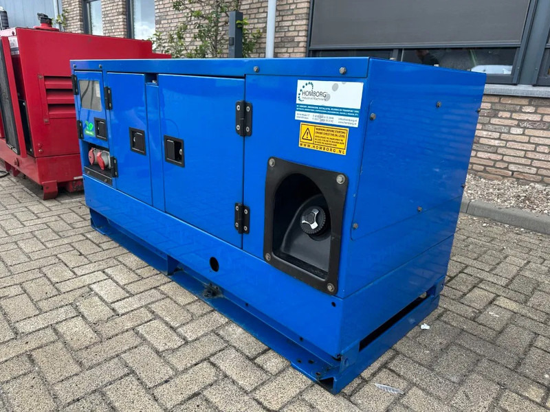 Atlas-Copco QAS 14 Yanmar Stamford 15 kVA Silent generatorset - Βιομηχανική γεννήτρια: φωτογραφία 4 Atlas-Copco QAS 14 Yanmar Stamford 15 kVA Silent generatorset - Βιομηχανική γεννήτρια: φωτογραφία 4