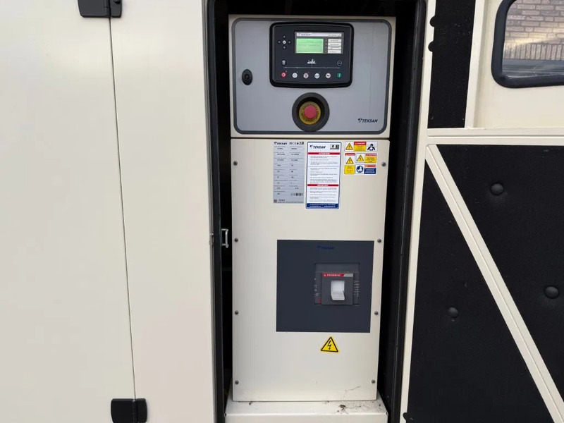 Baudouin Teksan 440 kVA Silent Noodstroom Generatorset Overstock ! New ! Surplus - Βιομηχανική γεννήτρια: φωτογραφία 3 Baudouin Teksan 440 kVA Silent Noodstroom Generatorset Overstock ! New ! Surplus - Βιομηχανική γεννήτρια: φωτογραφία 3