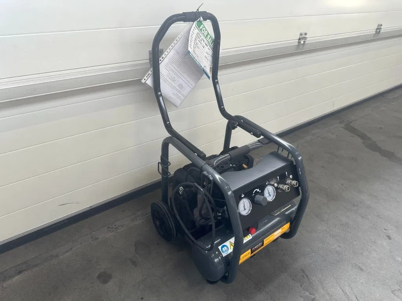 COMPRESSOR Contimac Rollcage 270 Olievrije Zuigercompressor 2 PK 230 L / min 9 Bar New ! - Αεροσυμπιεστής: φωτογραφία 5 COMPRESSOR Contimac Rollcage 270 Olievrije Zuigercompressor 2 PK 230 L / min 9 Bar New ! - Αεροσυμπιεστής: φωτογραφία 5
