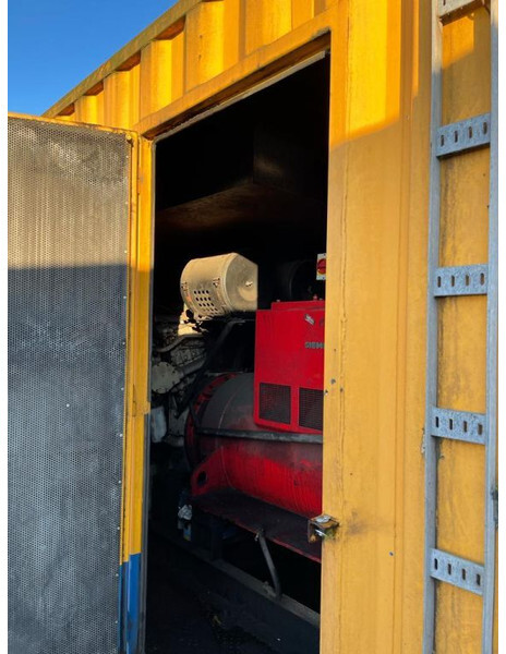 Βιομηχανική γεννήτρια Cummins VTA 28 G3 Siemens 650 kVA generatorset in 20 ft container: φωτογραφία 13 Βιομηχανική γεννήτρια Cummins VTA 28 G3 Siemens 650 kVA generatorset in 20 ft container: φωτογραφία 13