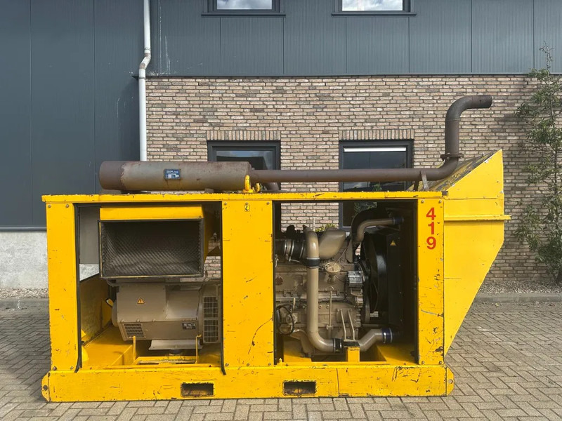 DAF DKX 1160 Stamford 250 kVA Silent Noodstroom generatorset - Βιομηχανική γεννήτρια: φωτογραφία 2 DAF DKX 1160 Stamford 250 kVA Silent Noodstroom generatorset - Βιομηχανική γεννήτρια: φωτογραφία 2