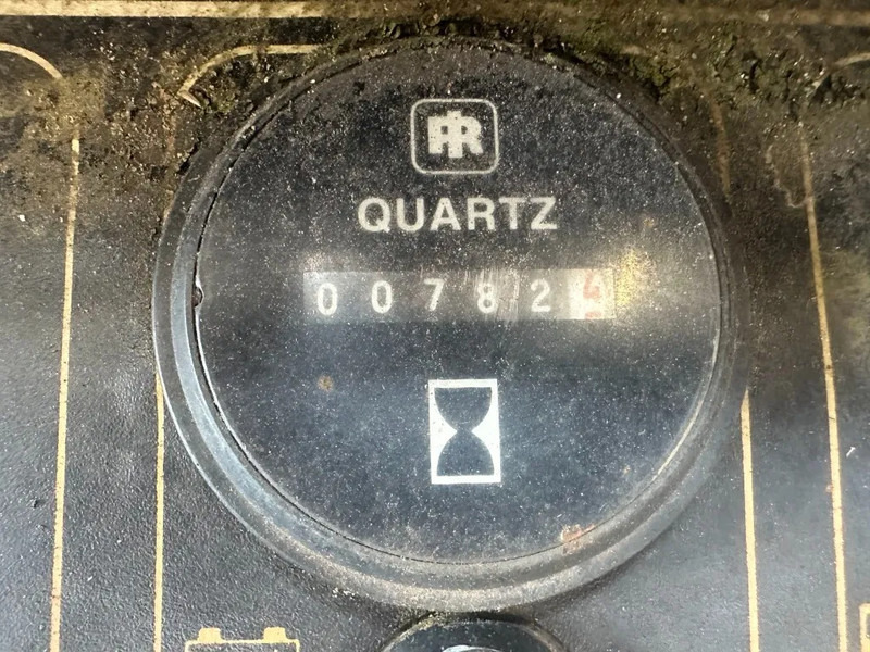 Deutz F2L 1011 Diesel Motor 20.5 kW 28 PK 2 cylinder diesel Engine - Κινητήρας για Ανυψωτικό μηχάνημα: φωτογραφία 2 Deutz F2L 1011 Diesel Motor 20.5 kW 28 PK 2 cylinder diesel Engine - Κινητήρας για Ανυψωτικό μηχάνημα: φωτογραφία 2