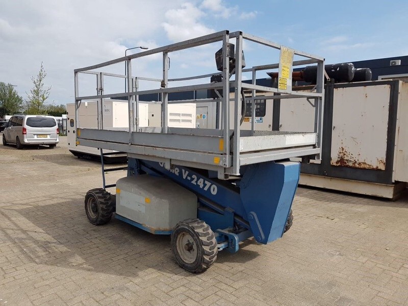 Genie V2470 / E Elektra 4x2 Schaarhoogwerker 10 meter werkhoogte - Ψαλιδωτό ανυψωτικό: φωτογραφία 1 Genie V2470 / E Elektra 4x2 Schaarhoogwerker 10 meter werkhoogte - Ψαλιδωτό ανυψωτικό: φωτογραφία 1