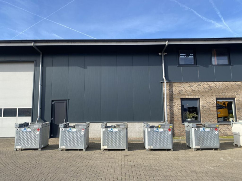 IBC Rietberg 1000 liter IBC Dieseltank Gegalvaniseerd - Δεξαμενή αποθήκευσης: φωτογραφία 2 IBC Rietberg 1000 liter IBC Dieseltank Gegalvaniseerd - Δεξαμενή αποθήκευσης: φωτογραφία 2