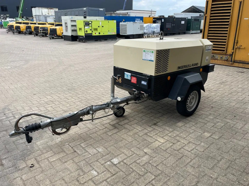 Αεροσυμπιεστής Ingersoll Rand 731 Isuzu diesel, 3,1 m3 - 7 Bar mobiele compressor LOW HOURS!: φωτογραφία 7