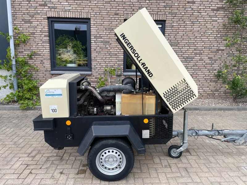 Αεροσυμπιεστής Ingersoll Rand 731 Isuzu diesel, 3,1 m3 - 7 Bar mobiele compressor LOW HOURS!: φωτογραφία 10