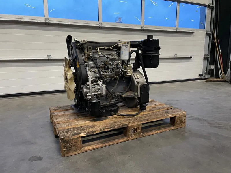 Iveco 8141 Diesel Motor 4 cilinder 53 kW / 74 PK Diesel Engine - Κινητήρας για Ανυψωτικό μηχάνημα: φωτογραφία 1 Iveco 8141 Diesel Motor 4 cilinder 53 kW / 74 PK Diesel Engine - Κινητήρας για Ανυψωτικό μηχάνημα: φωτογραφία 1