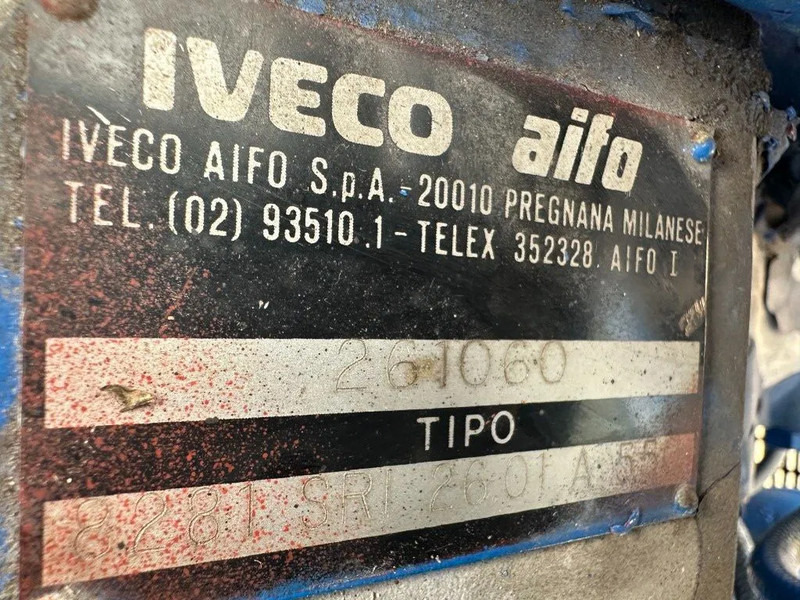 Iveco 8281 SRI 26.01 Leroy Somer 400 KVA generatorset noodstroom aggregaat - Βιομηχανική γεννήτρια: φωτογραφία 3 Iveco 8281 SRI 26.01 Leroy Somer 400 KVA generatorset noodstroom aggregaat - Βιομηχανική γεννήτρια: φωτογραφία 3