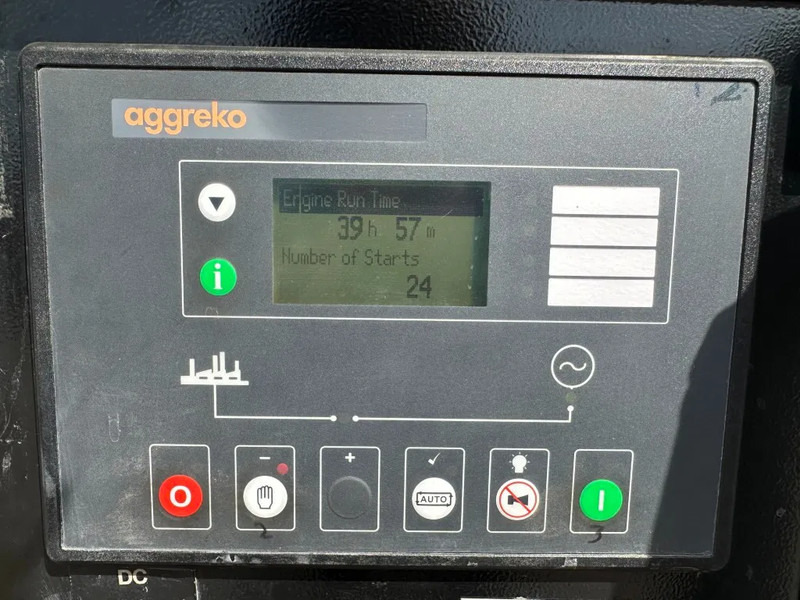 Βιομηχανική γεννήτρια Iveco FPT F32 AM1A Leroy Somer 32 kVA Silent generatorset 39 hours !: φωτογραφία 6 Βιομηχανική γεννήτρια Iveco FPT F32 AM1A Leroy Somer 32 kVA Silent generatorset 39 hours !: φωτογραφία 6