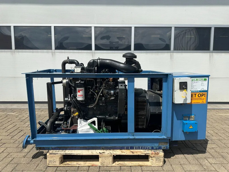 Iveco FPT NEF 45 AM1A.S500 Stamford 50 kVA generatorset - Βιομηχανική γεννήτρια: φωτογραφία 1 Iveco FPT NEF 45 AM1A.S500 Stamford 50 kVA generatorset - Βιομηχανική γεννήτρια: φωτογραφία 1
