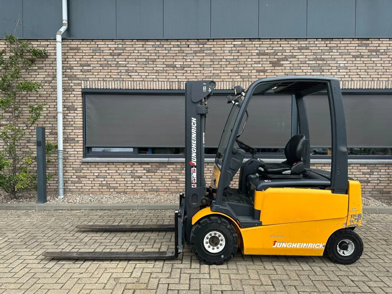 Jungheinrich EFG 425 K 2.5 ton Triplex Freelift Sideshift Elektra Heftruck - Ηλεκτροκίνητο περονοφόρο: φωτογραφία 2 Jungheinrich EFG 425 K 2.5 ton Triplex Freelift Sideshift Elektra Heftruck - Ηλεκτροκίνητο περονοφόρο: φωτογραφία 2