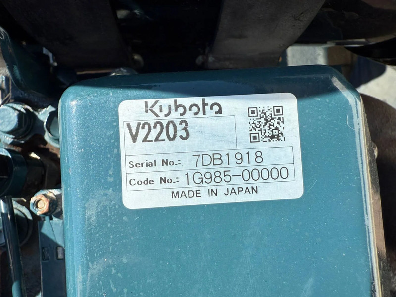 Kubota V2203 Leroy Somer 22 kVA generatorset as New ! 198 hours - Βιομηχανική γεννήτρια: φωτογραφία 3 Kubota V2203 Leroy Somer 22 kVA generatorset as New ! 198 hours - Βιομηχανική γεννήτρια: φωτογραφία 3