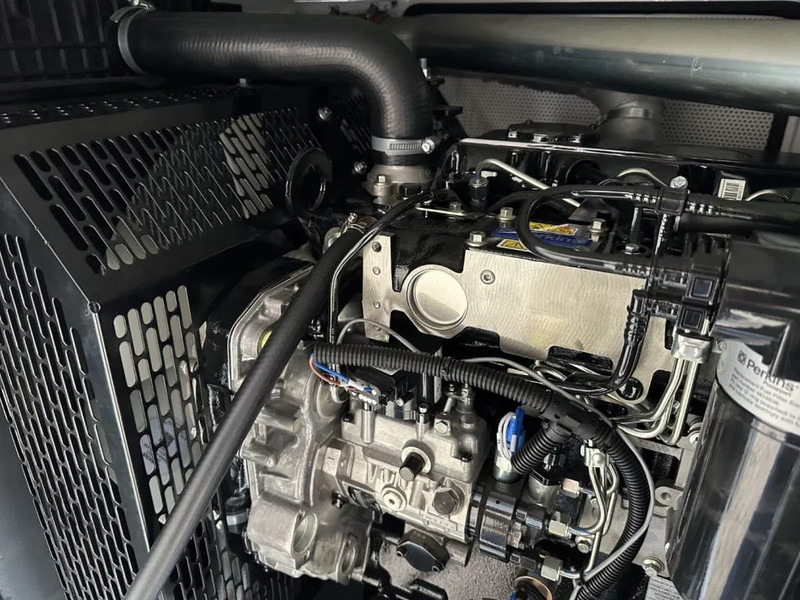 Καινούριο Βιομηχανική γεννήτρια Perkins 1104C-44TAG2 Leroy Somer 110 kVA Silent generatorset LOADSHARING / SYNCHRONISING TO GRID: φωτογραφία 18 Καινούριο Βιομηχανική γεννήτρια Perkins 1104C-44TAG2 Leroy Somer 110 kVA Silent generatorset LOADSHARING / SYNCHRONISING TO GRID: φωτογραφία 18