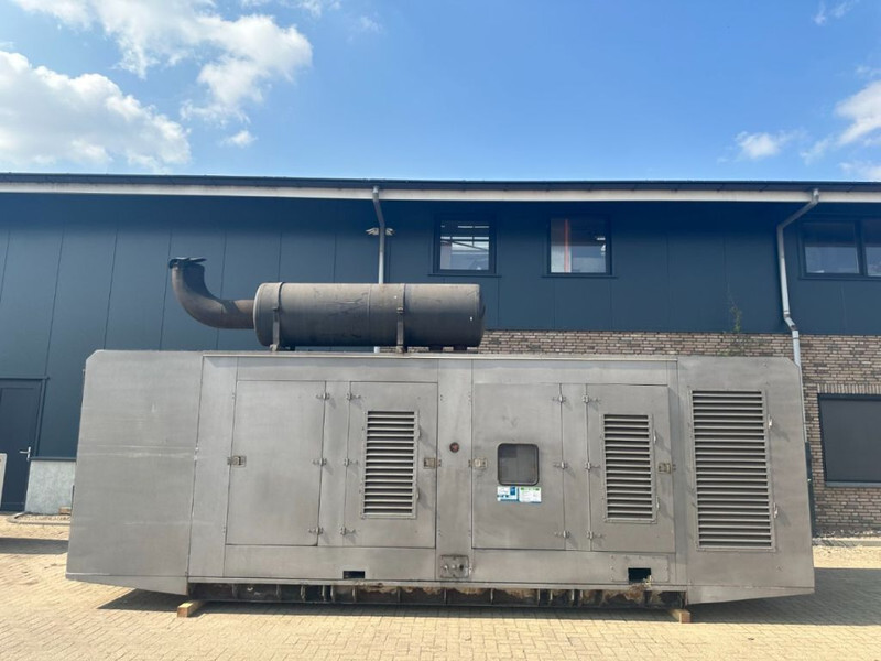 Perkins 4006-23TAG3A Stamford 900 kVA Silent generatorset - Βιομηχανική γεννήτρια: φωτογραφία 1 Perkins 4006-23TAG3A Stamford 900 kVA Silent generatorset - Βιομηχανική γεννήτρια: φωτογραφία 1