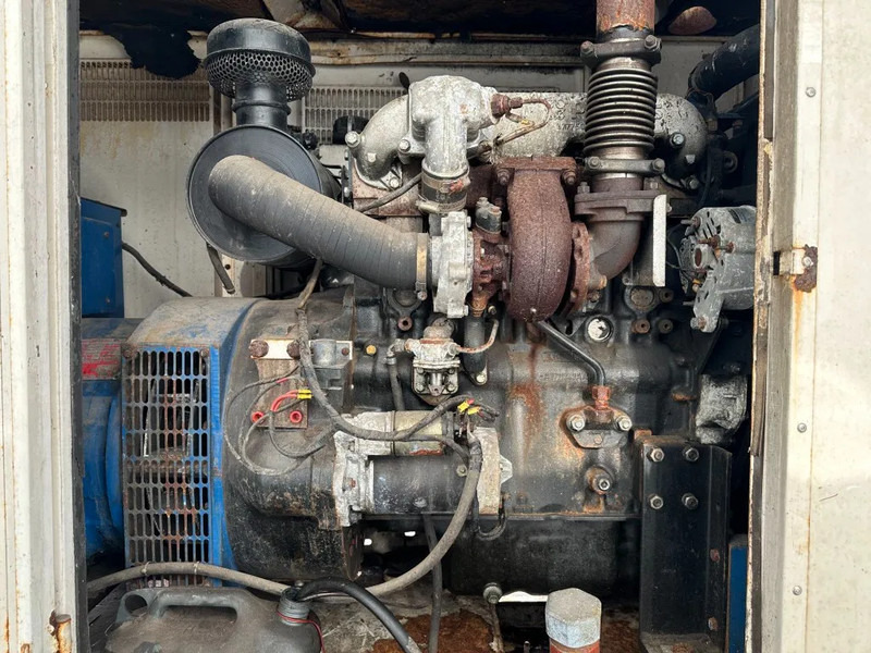 Perkins T4.236 FG Wilson Stamford 60 kVA Silent generatorset - Βιομηχανική γεννήτρια: φωτογραφία 5 Perkins T4.236 FG Wilson Stamford 60 kVA Silent generatorset - Βιομηχανική γεννήτρια: φωτογραφία 5