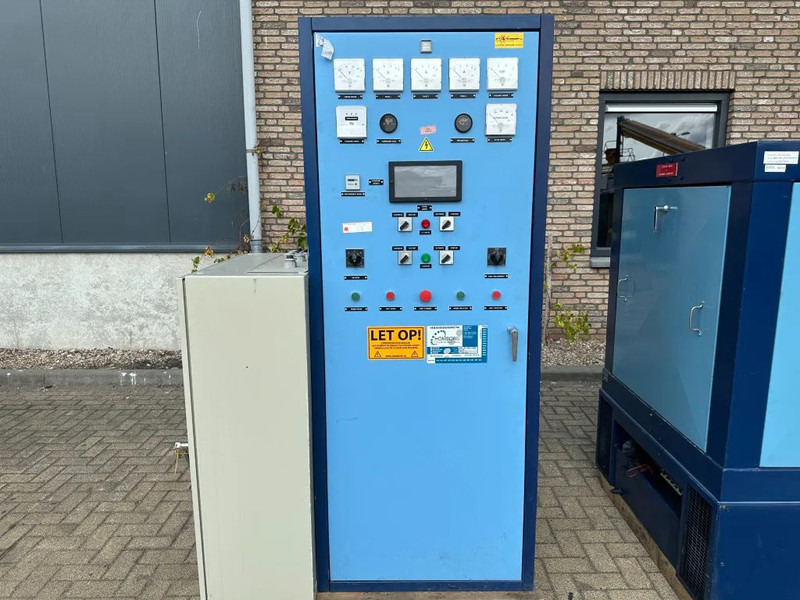 SDMO VM Leroy Somer 30 kVA Silent noodstroom generatorset - Βιομηχανική γεννήτρια: φωτογραφία 2 SDMO VM Leroy Somer 30 kVA Silent noodstroom generatorset - Βιομηχανική γεννήτρια: φωτογραφία 2