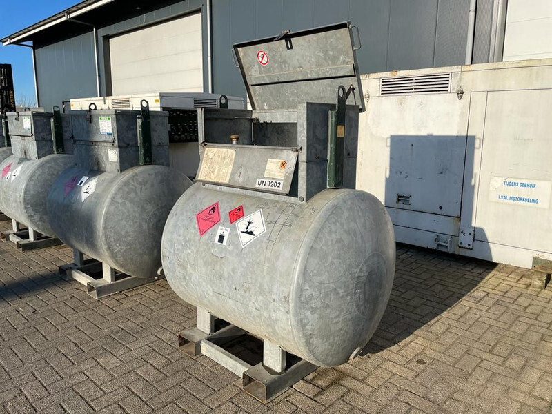 Dieseltank Rietberg 1000 liter Dieseltank Gegalvaniseerd IBC met keuring ! - Δεξαμενή αποθήκευσης: φωτογραφία 2 Dieseltank Rietberg 1000 liter Dieseltank Gegalvaniseerd IBC met keuring ! - Δεξαμενή αποθήκευσης: φωτογραφία 2